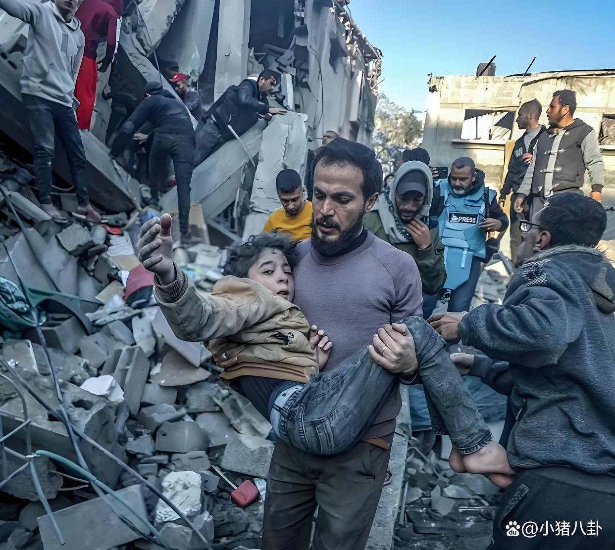 出大事了！中国同胞非必要不要出门！中使馆紧急通知：在以色列中